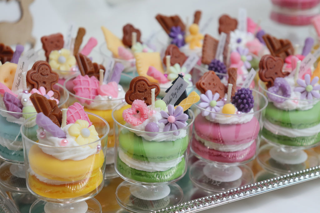 Macaron Candle