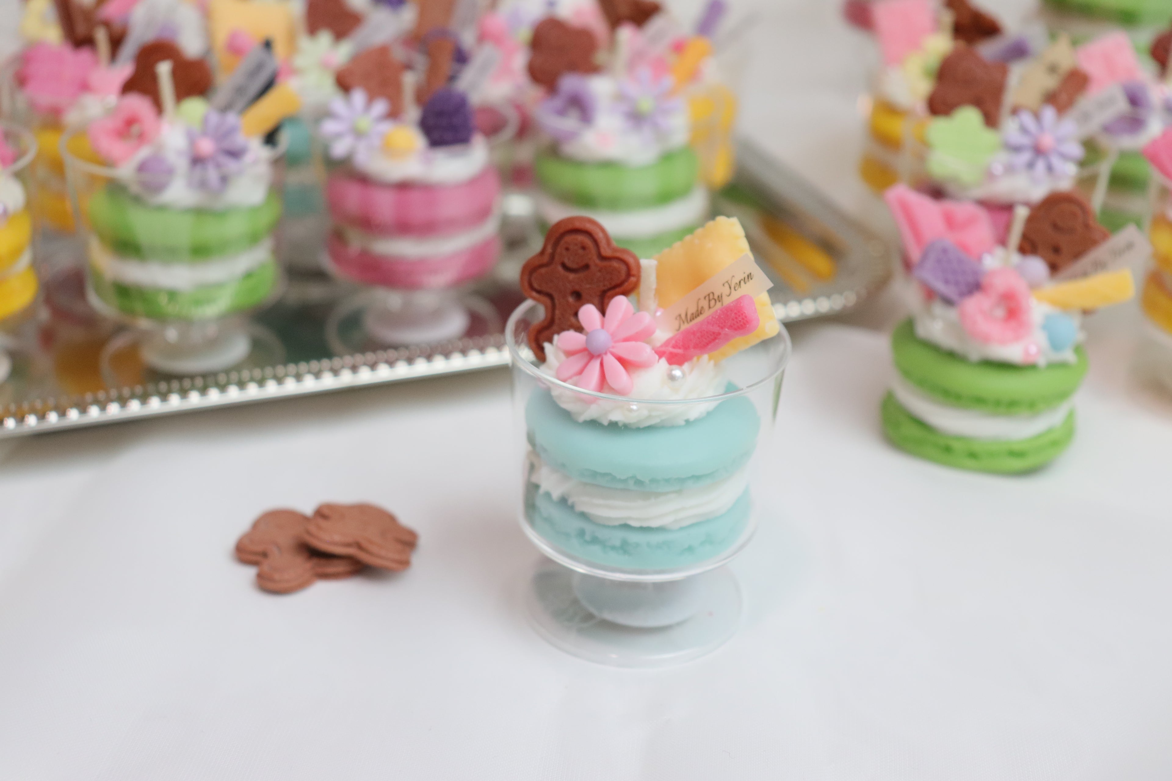 Macaron Candle